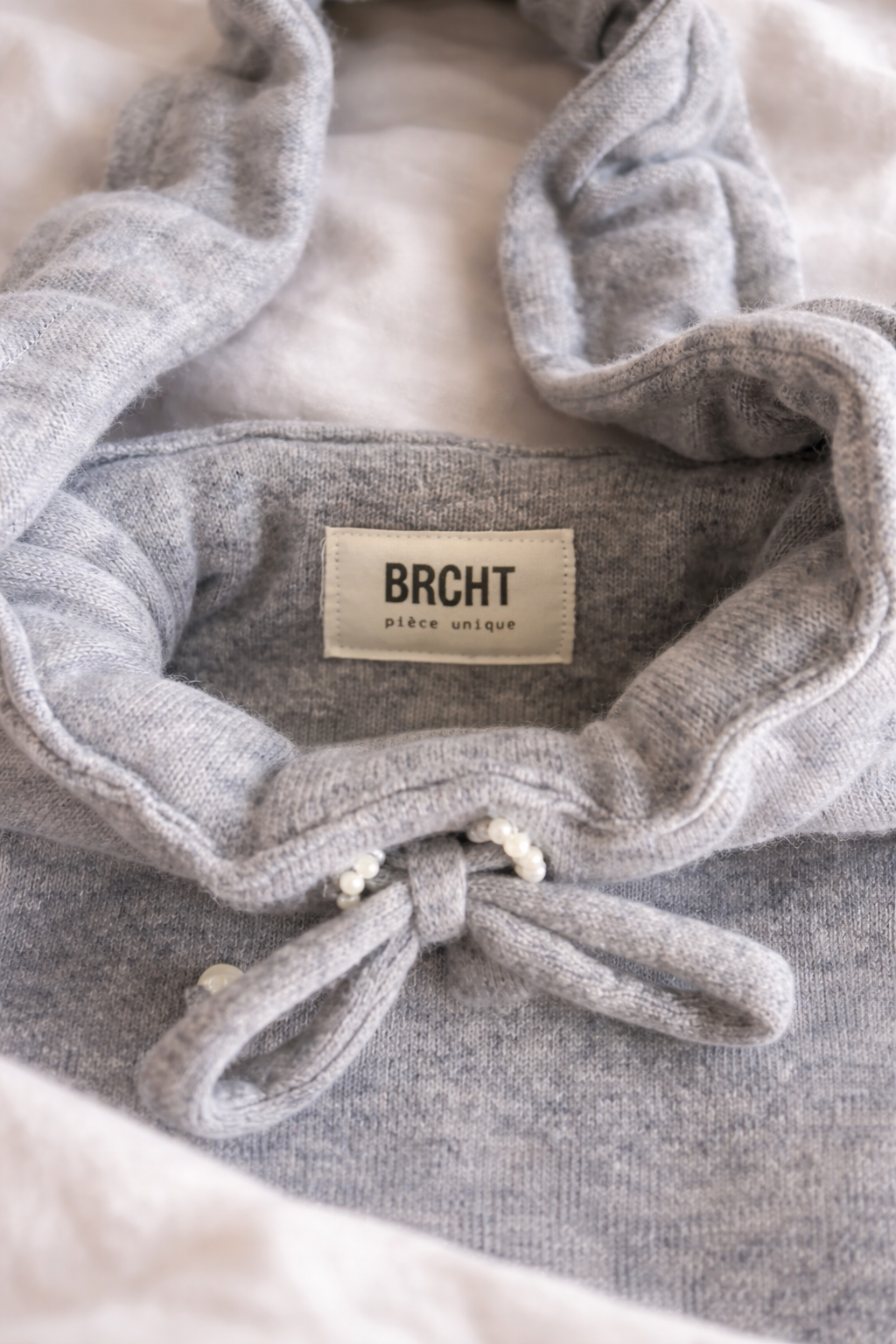 Sac cachemire et perles gris